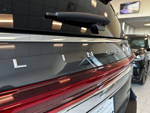 Certified 2022 Lincoln Navigator Reserve image 48