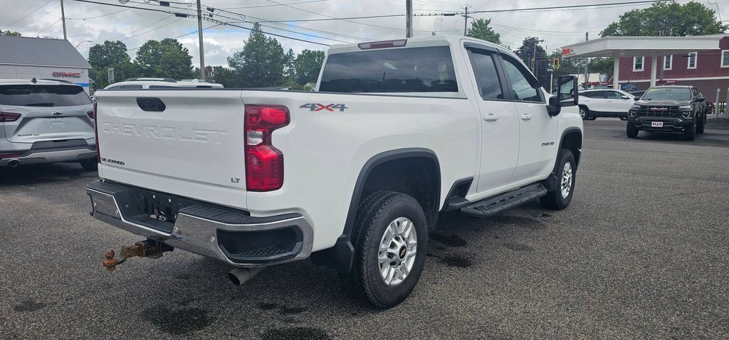 Used 2021 Chevrolet Silverado 2500 LT w/ All Star Edition AWD/4WD image 8