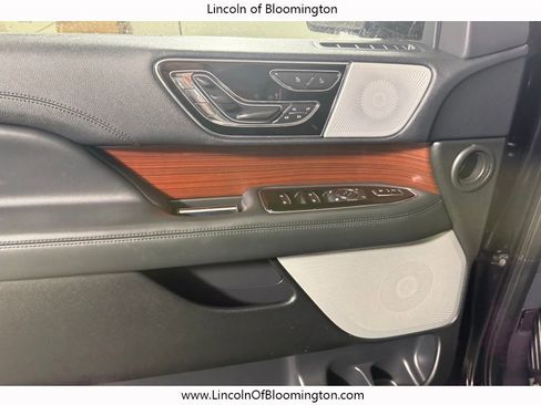 Certified 2023 Lincoln Navigator Reserve image 28
