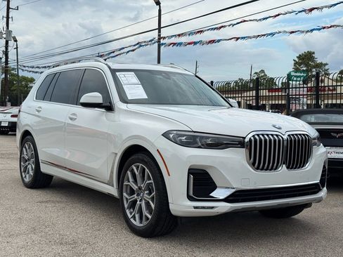 Used 2021 BMW X7 xDrive40i w/ Premium Package image 7