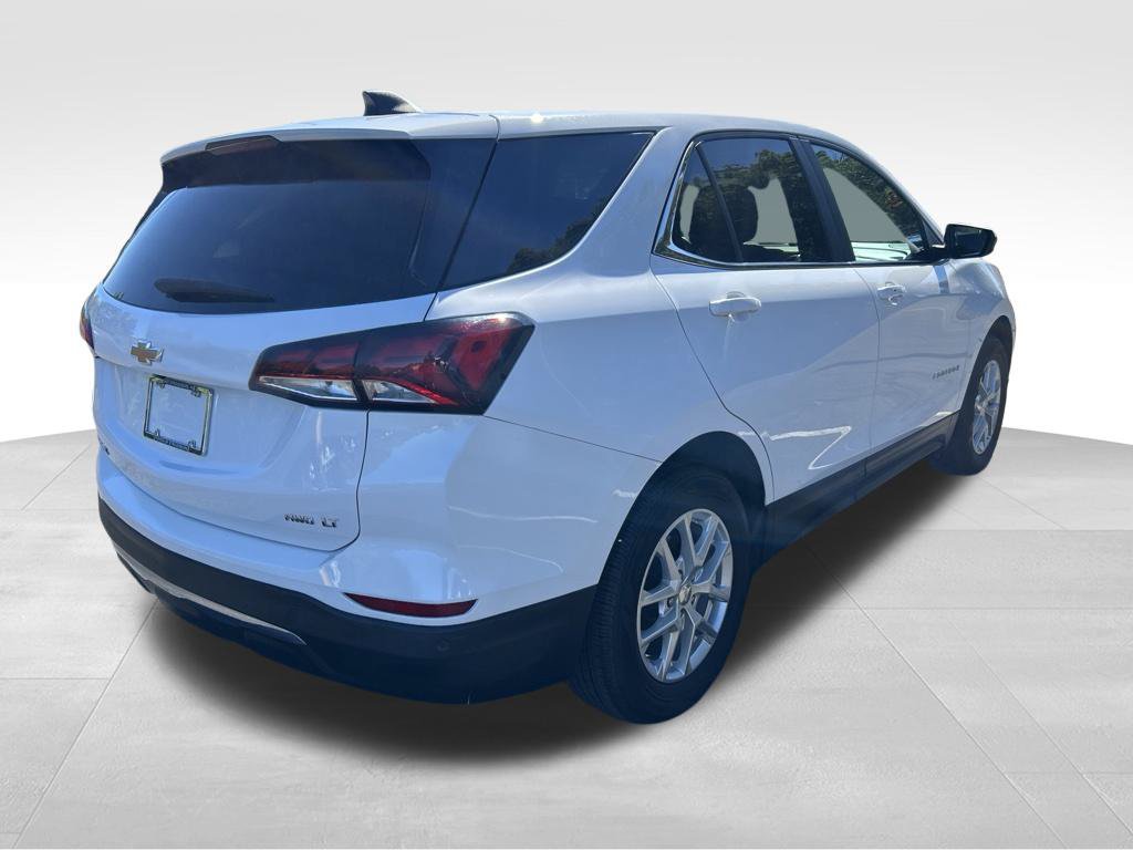 Used 2024 Chevrolet Equinox LT AWD/4WD image 5