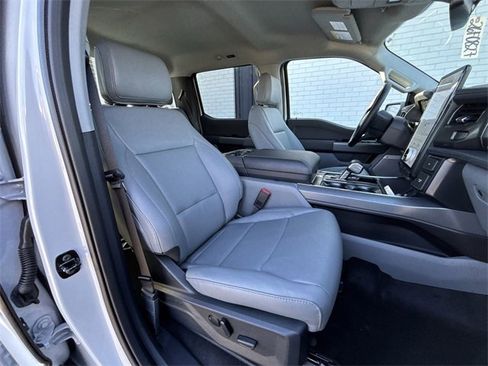 New 2025 Ford F150 Lightning Flash image 26
