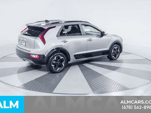 Used 2024 Kia Niro Wind image 11