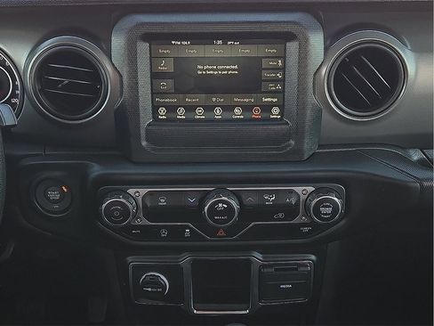 Used 2023 Jeep Wrangler Sport image 11