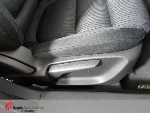 Used 2017 MAZDA MAZDA6 Sport image 38