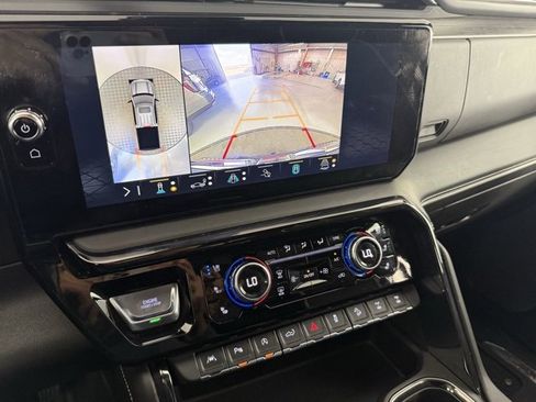 Used 2023 GMC Sierra 1500 AT4X image 28