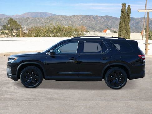 New 2026 Honda Pilot Black Edition image 2