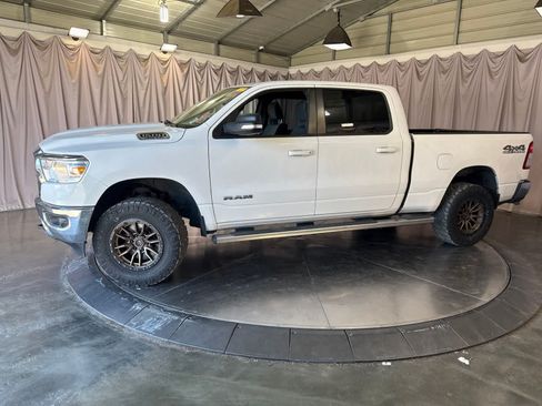 Used 2022 RAM 1500 Big Horn AWD/4WD image 8