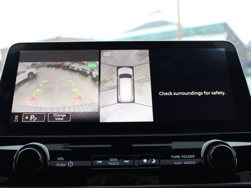 Certified 2024 Nissan Armada SL w/ Midnight Edition Package image 27