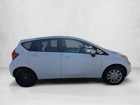 Used 2015 Nissan Versa Note SV FWD image 4