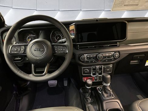 New 2026 Jeep Gladiator Mojave AWD/4WD image 11