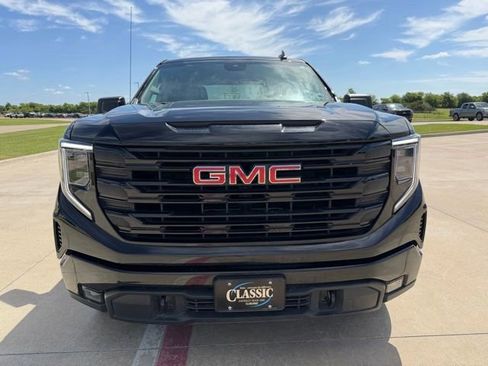 Used 2024 GMC Sierra 1500 Elevation AWD/4WD image 9