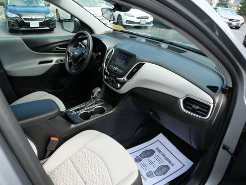 Used 2023 Chevrolet Equinox LS w/ LPO, Floor Liner Package AWD/4WD image 26