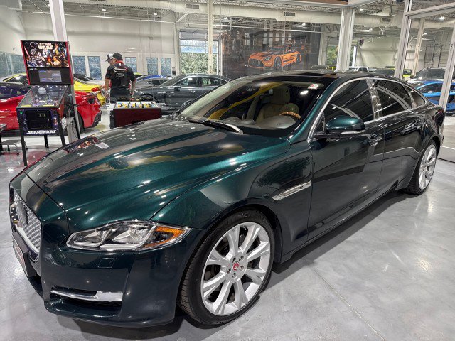 Used 2017 Jaguar XJ L Portfolio AWD/4WD image 1