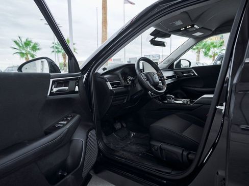 Used 2025 Mitsubishi Outlander ES image 21