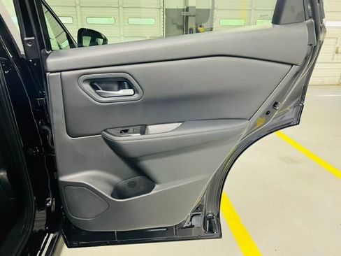 New 2026 Nissan Rogue SV FWD image 28