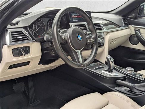 Used 2018 BMW 440i Convertible RWD image 2