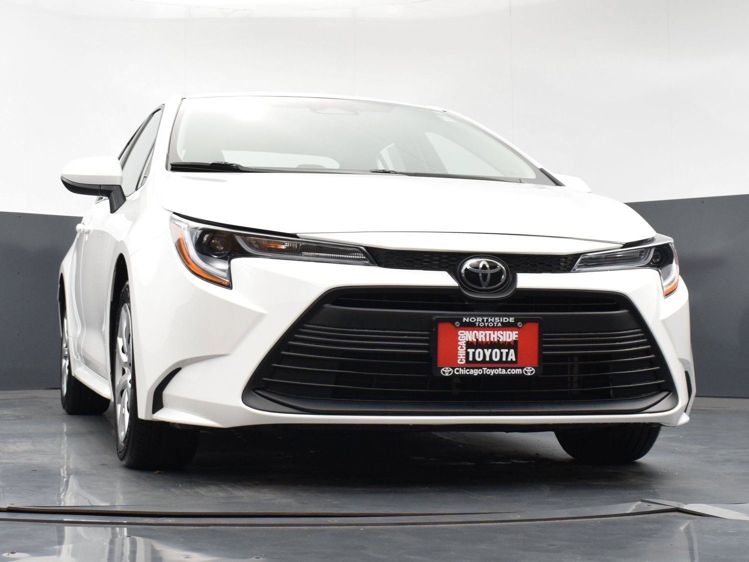 Certified 2026 Toyota Corolla LE FWD image 28