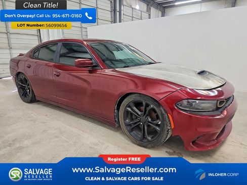 Used 2017 Dodge Charger SE RWD image 5