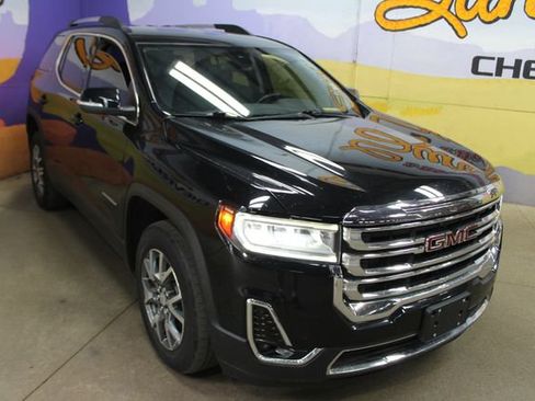 Used 2022 GMC Acadia SLT AWD/4WD image 2