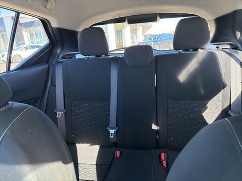 Used 2022 Nissan Kicks S image 19