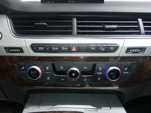 Used 2018 Audi Q7 2.0T Premium Plus image 40