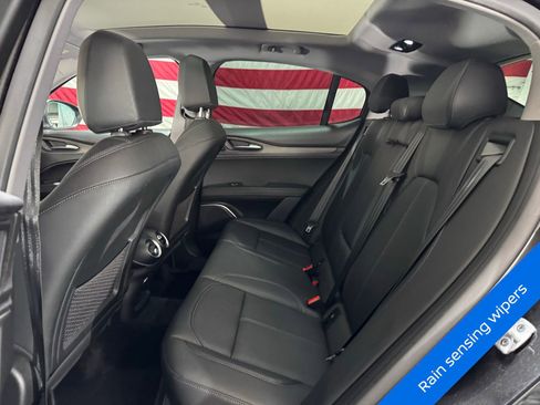 Used 2020 Alfa Romeo Stelvio Ti w/ Active Blind Spot Package image 11