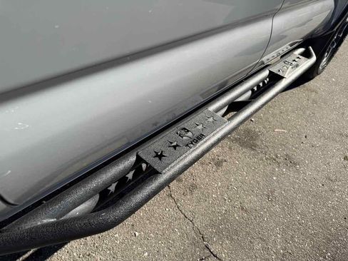 Used 2021 Toyota Tacoma TRD Off-Road w/ Technology Package image 15