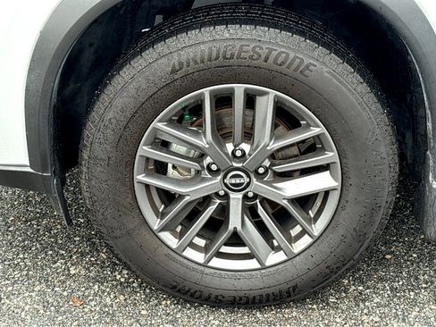 Certified 2024 Nissan Rogue S image 26