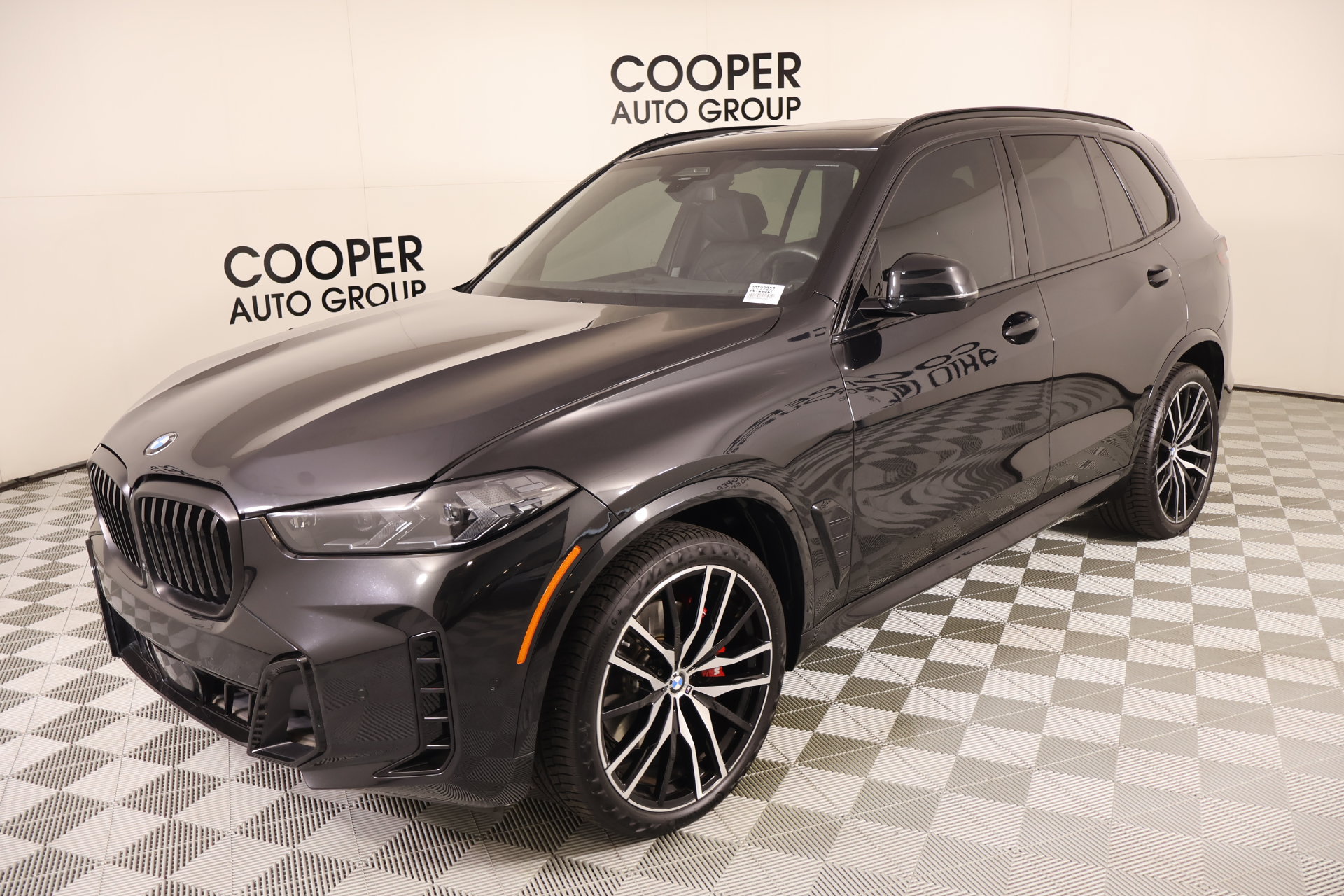 Used 2024 BMW X5 xDrive40i w/ Executive Package AWD/4WD image 11