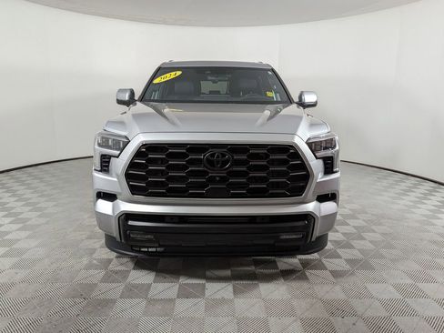 Used 2024 Toyota Sequoia Platinum AWD/4WD image 8