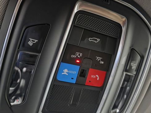 Used 2021 Jeep Grand Cherokee L Limited AWD/4WD image 21