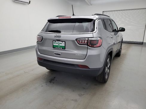 Used 2019 Jeep Compass Latitude w/ Popular Equipment Group FWD image 7