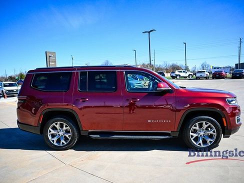 Used 2022 Jeep Wagoneer Series II image 6