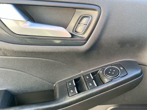 Used 2024 Ford Escape ST-Line AWD/4WD image 13