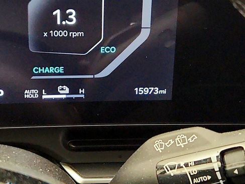 Used 2025 Kia Carnival SX Prestige image 15