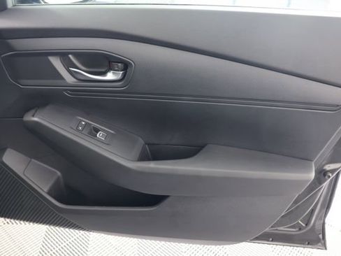 Used 2023 Honda Accord LX image 27