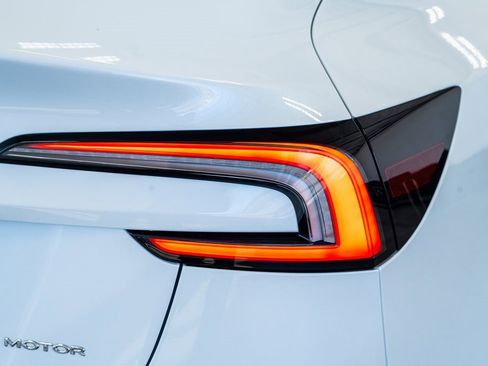 Used 2025 Tesla Model 3 Long Range image 27