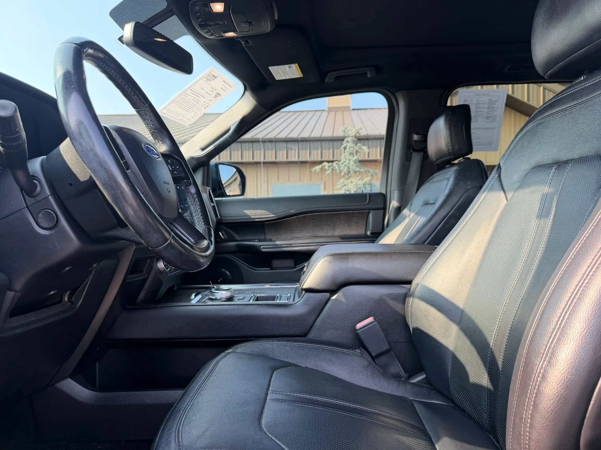 Used 2019 Ford Expedition Limited RWD image 15