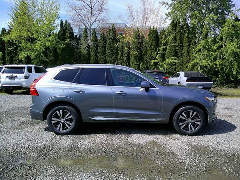 Used 2021 Volvo XC60 T8 Inscription Expression image 6