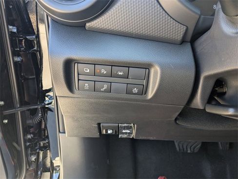 New 2025 Nissan Kicks Play S image 16