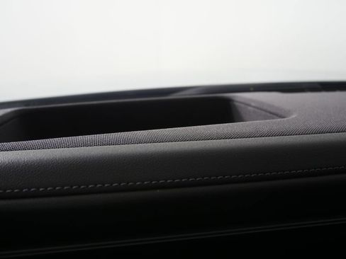 Certified 2023 BMW 740i image 21