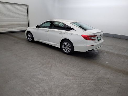 Used 2018 Honda Accord LX image 3
