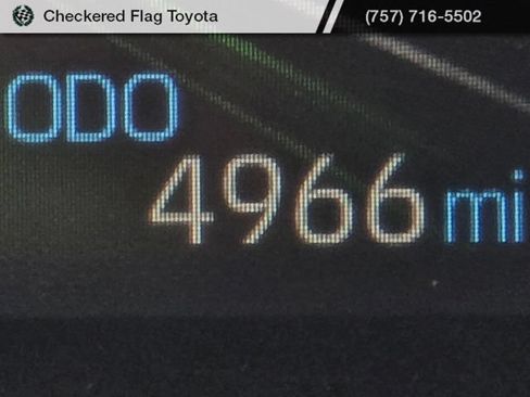 Used 2025 Toyota RAV4 LE FWD image 17