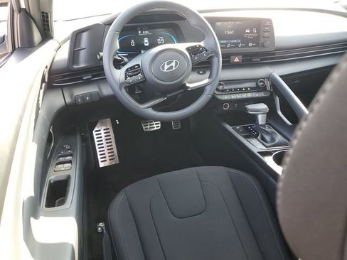 New 2026 Hyundai Elantra SEL Sport Premium FWD image 9
