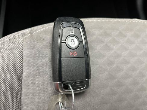 Certified 2022 Ford Escape SE AWD/4WD image 24