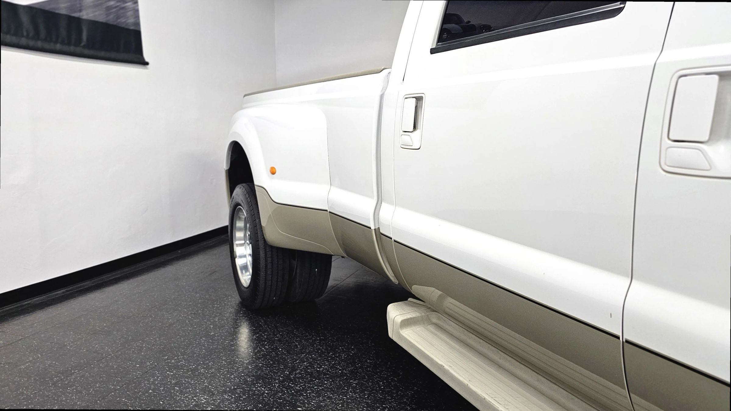 Used 2008 Ford F450 King Ranch AWD/4WD image 4