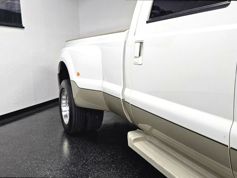 Used 2008 Ford F450 King Ranch AWD/4WD image 4
