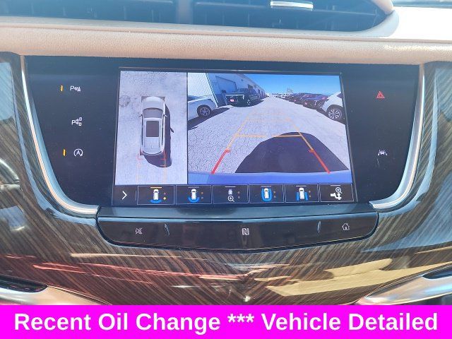 Used 2020 Cadillac XT6 Premium Luxury w/ Platinum Package AWD/4WD image 4