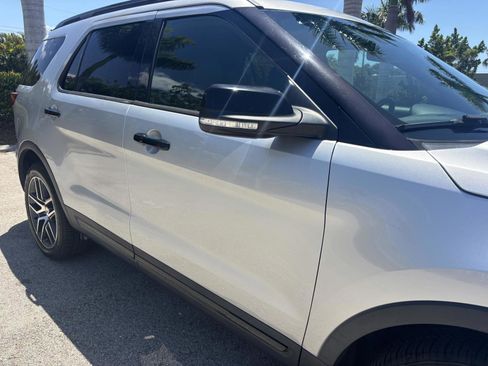 Used 2016 Ford Explorer Sport AWD/4WD image 10